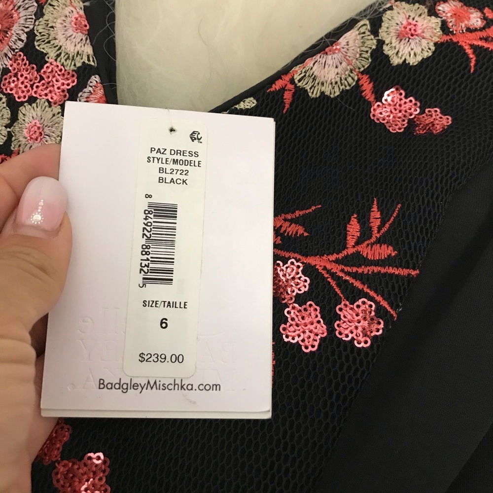 BELLE BADGLEY MISCHKA Paz Sleeveless Mini Dress - Picture 5 of 7